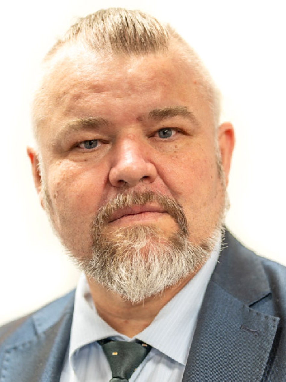Mr Jaroslav Kuracina